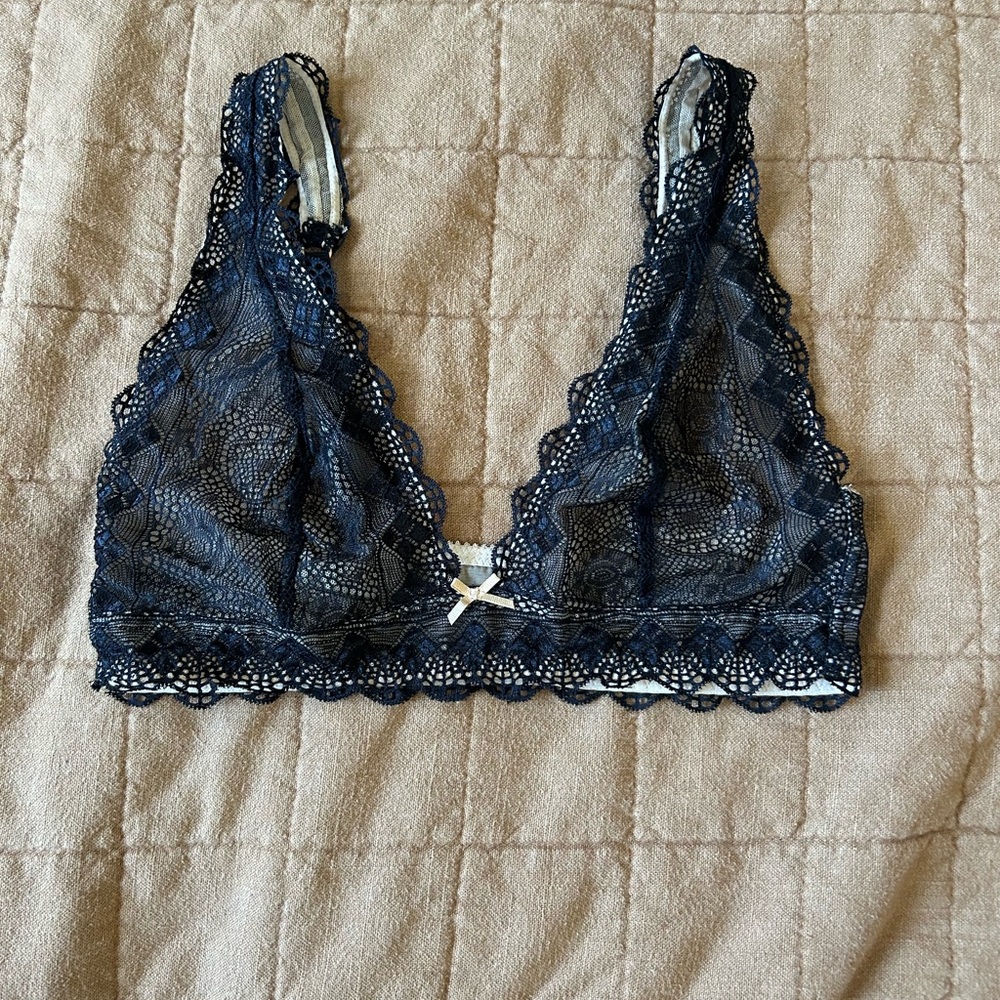 Black lace bralette
